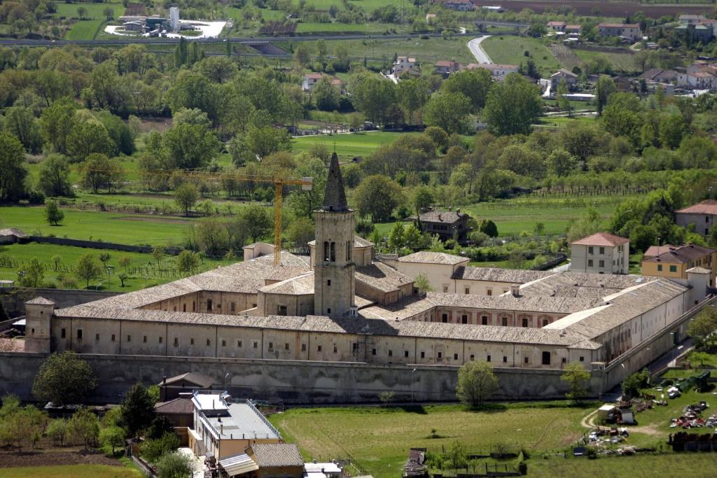 Hotel Rojan Sulmona Esterno foto