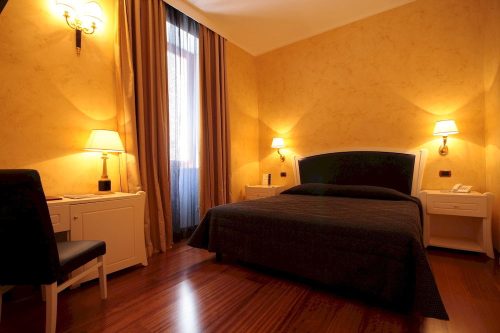 Hotel Rojan Sulmona Esterno foto