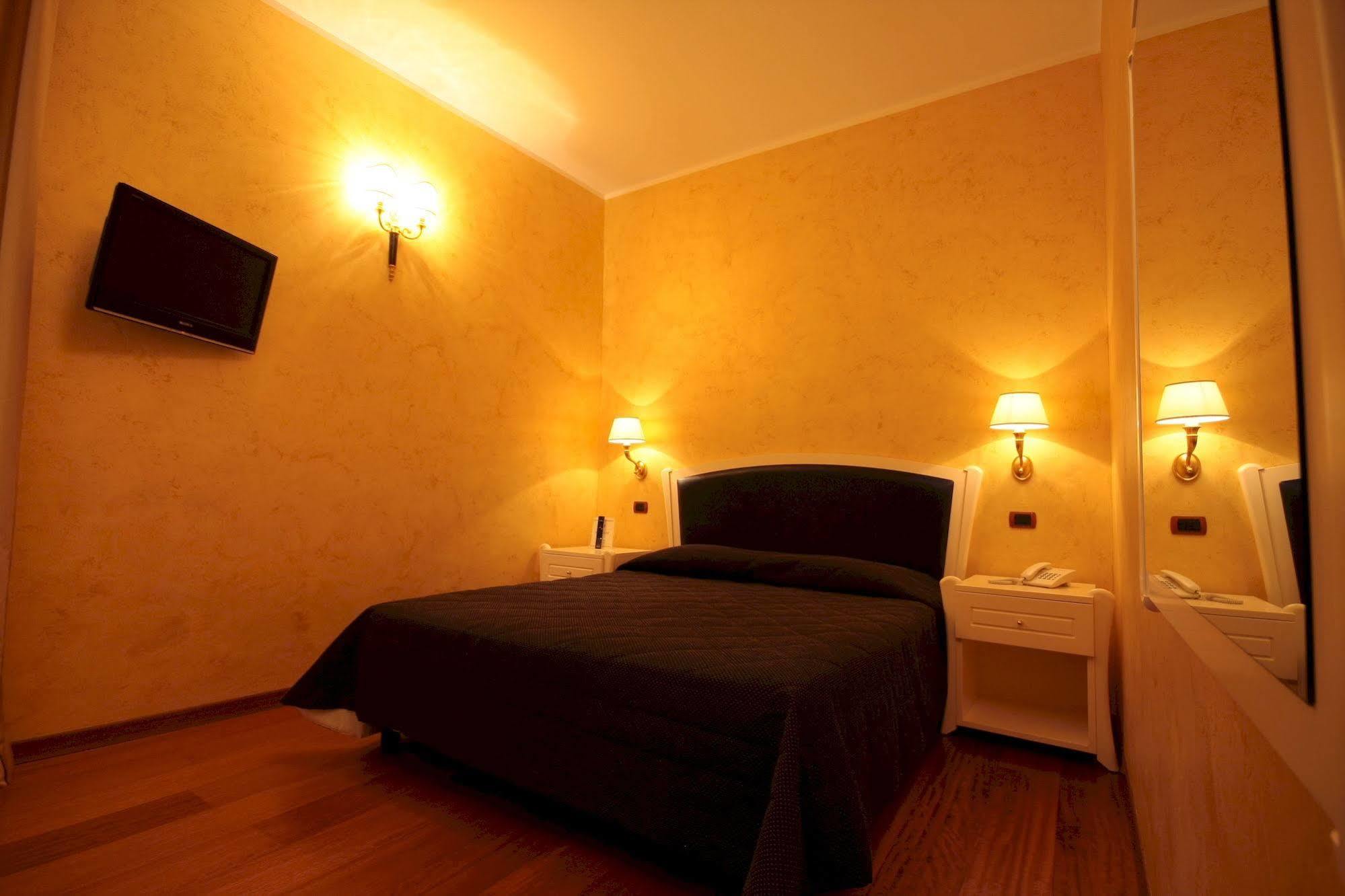 Hotel Rojan Sulmona Esterno foto