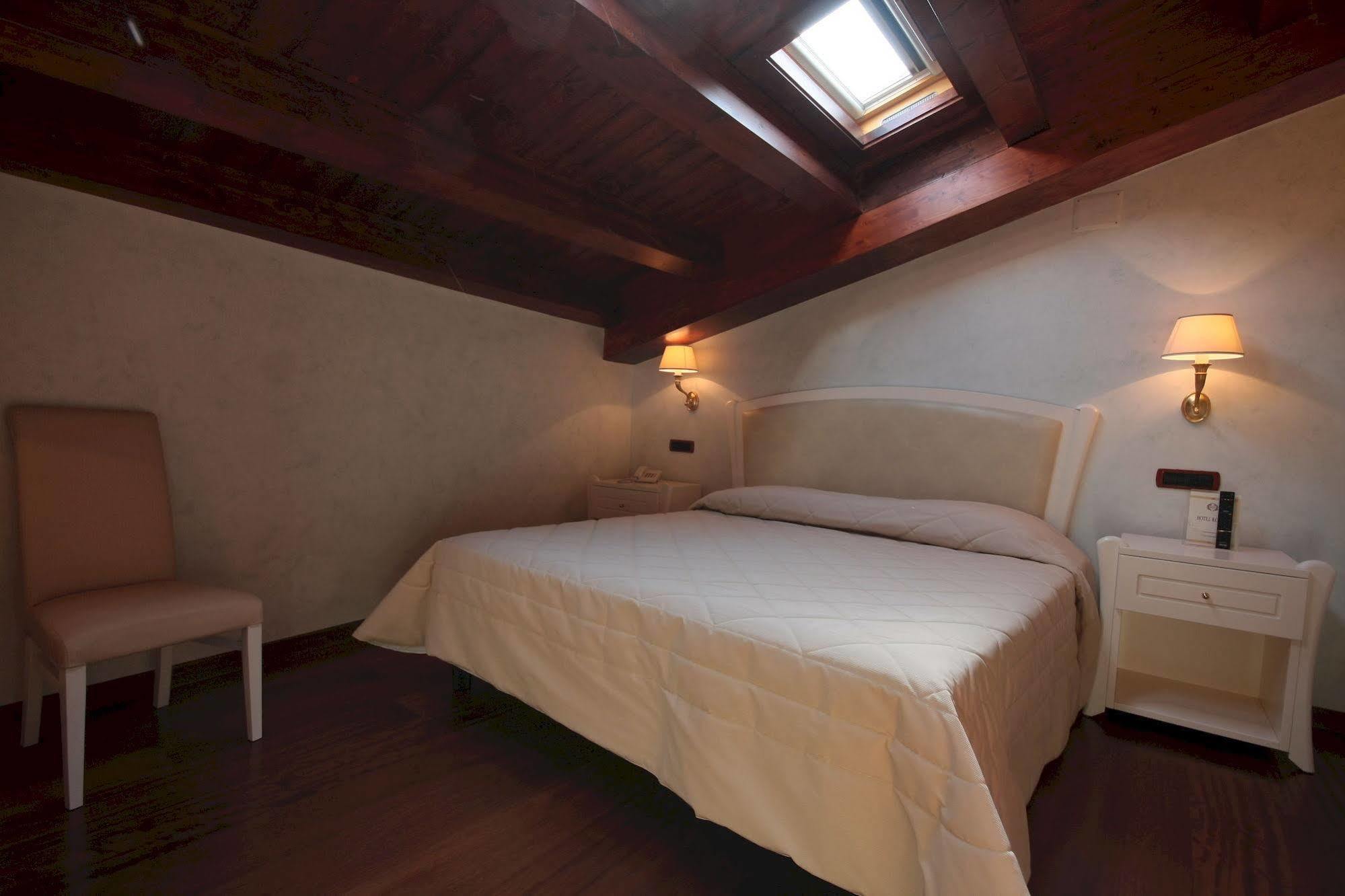 Hotel Rojan Sulmona Esterno foto