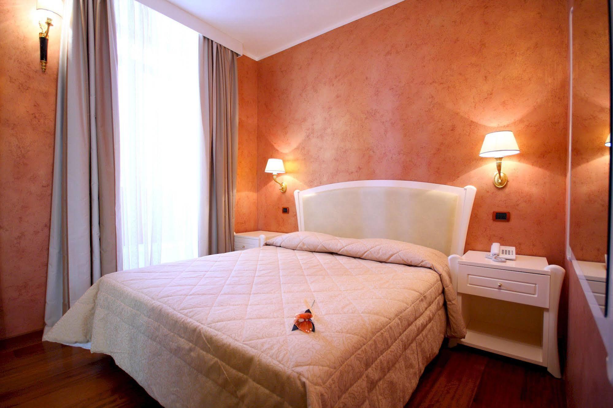 Hotel Rojan Sulmona Esterno foto