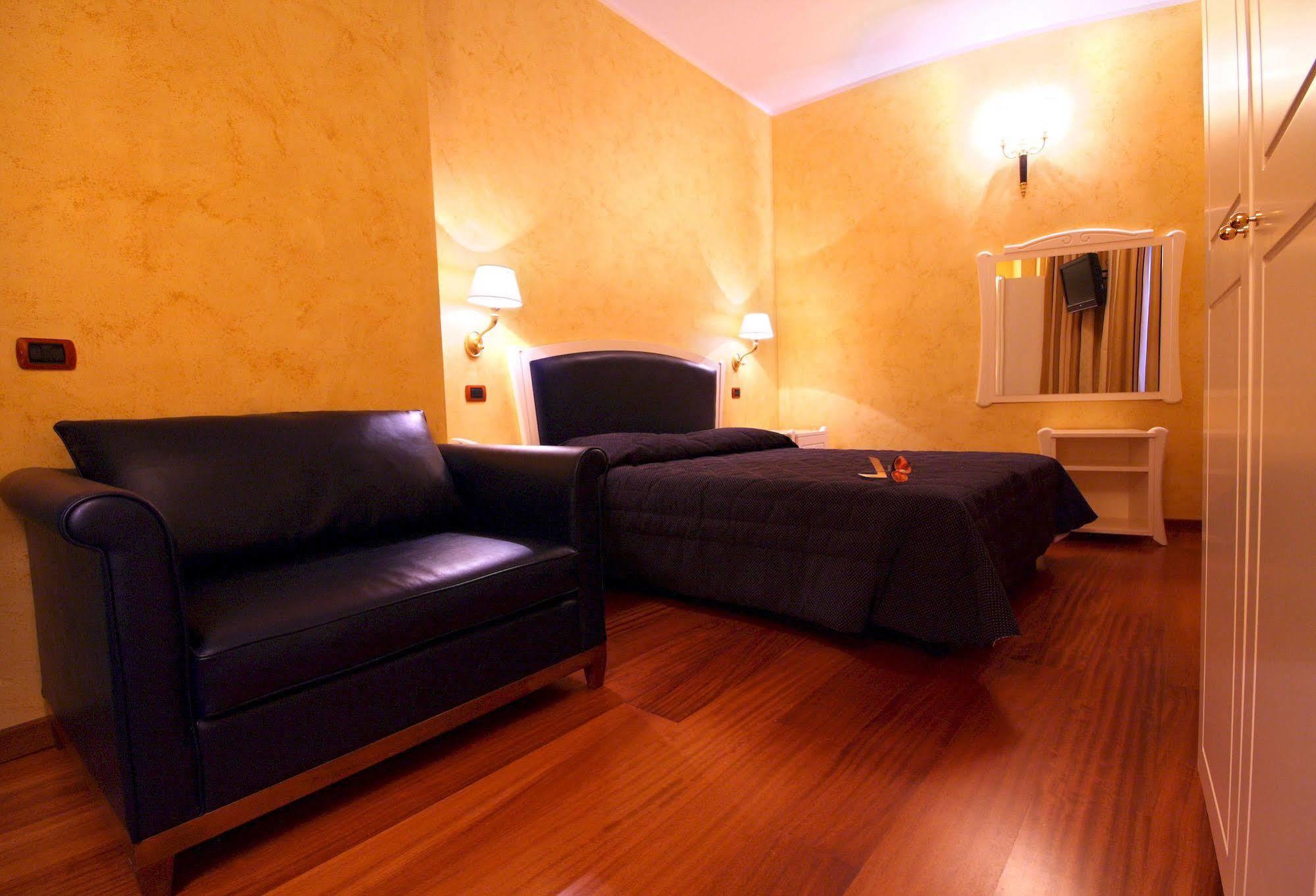 Hotel Rojan Sulmona Esterno foto